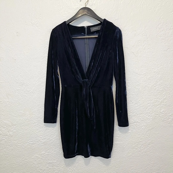 MINKPINK Gorgeous Deep Blue VELVET Dress w/ front tie 💙 NWOT - Picture 5 of 6